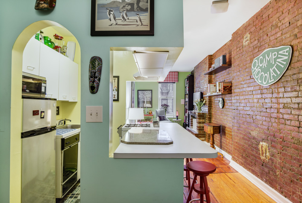138 West 10th Street, Unit 2FE Manhattan, NY 10014 - Photo 1 of 8