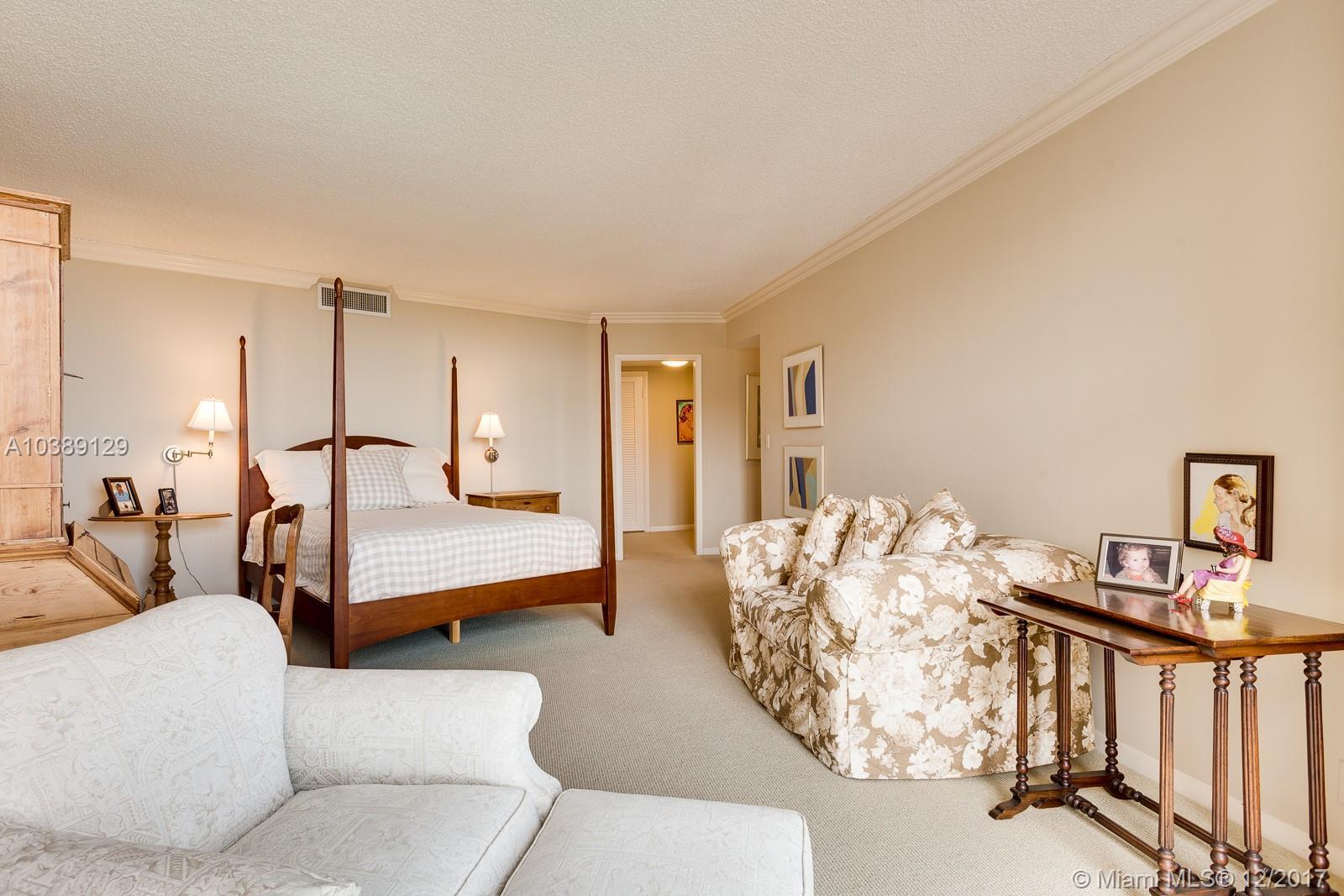 1121 Crandon Boulevard, Unit F1102 Key Biscayne, FL 33149 - Photo 13 of 28