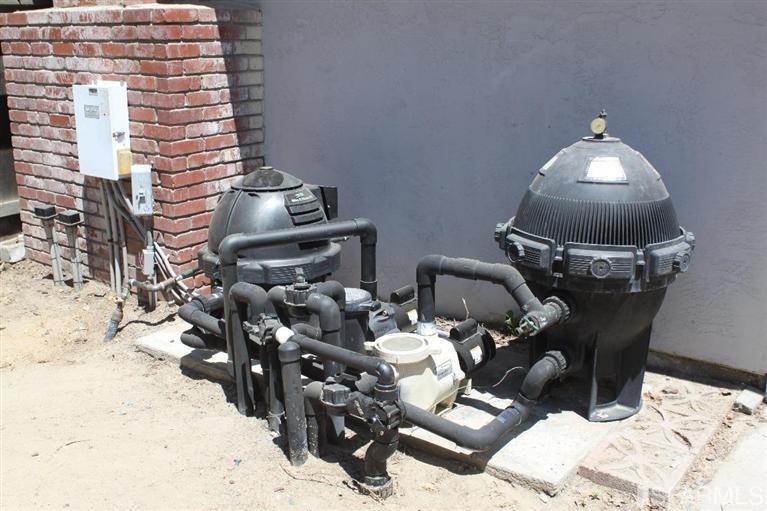 1029 Wilma Court Ripon, CA 95366 - Photo 20 of 23 New pool equipment!