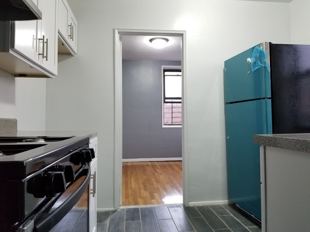 6645 Broadway, Unit 3A Bronx, NY 10471 - Photo 8 of 10