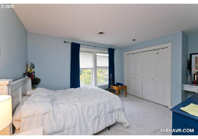 12858 Southwest Ridgefield Lane Tigard, OR 97223 - Photo 15 of 16 Gallery Image 15