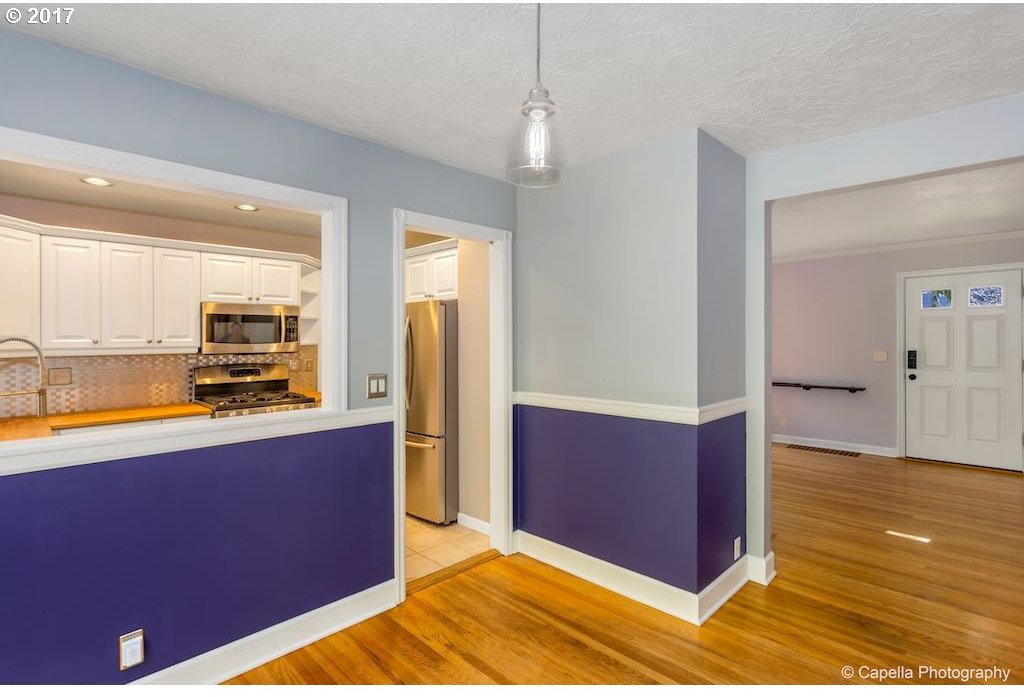 3019 Southwest Flower Terrace Portland, OR 97239 - Photo 7 of 20 Gallery Image 7
