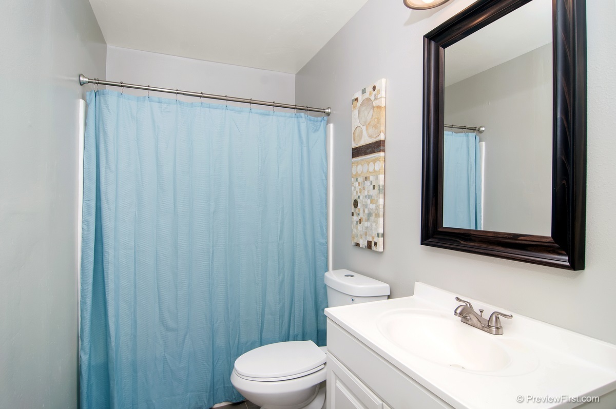 1235 Caren Road Vista, CA 92083 - Photo 13 of 22 Gallery Image 13
