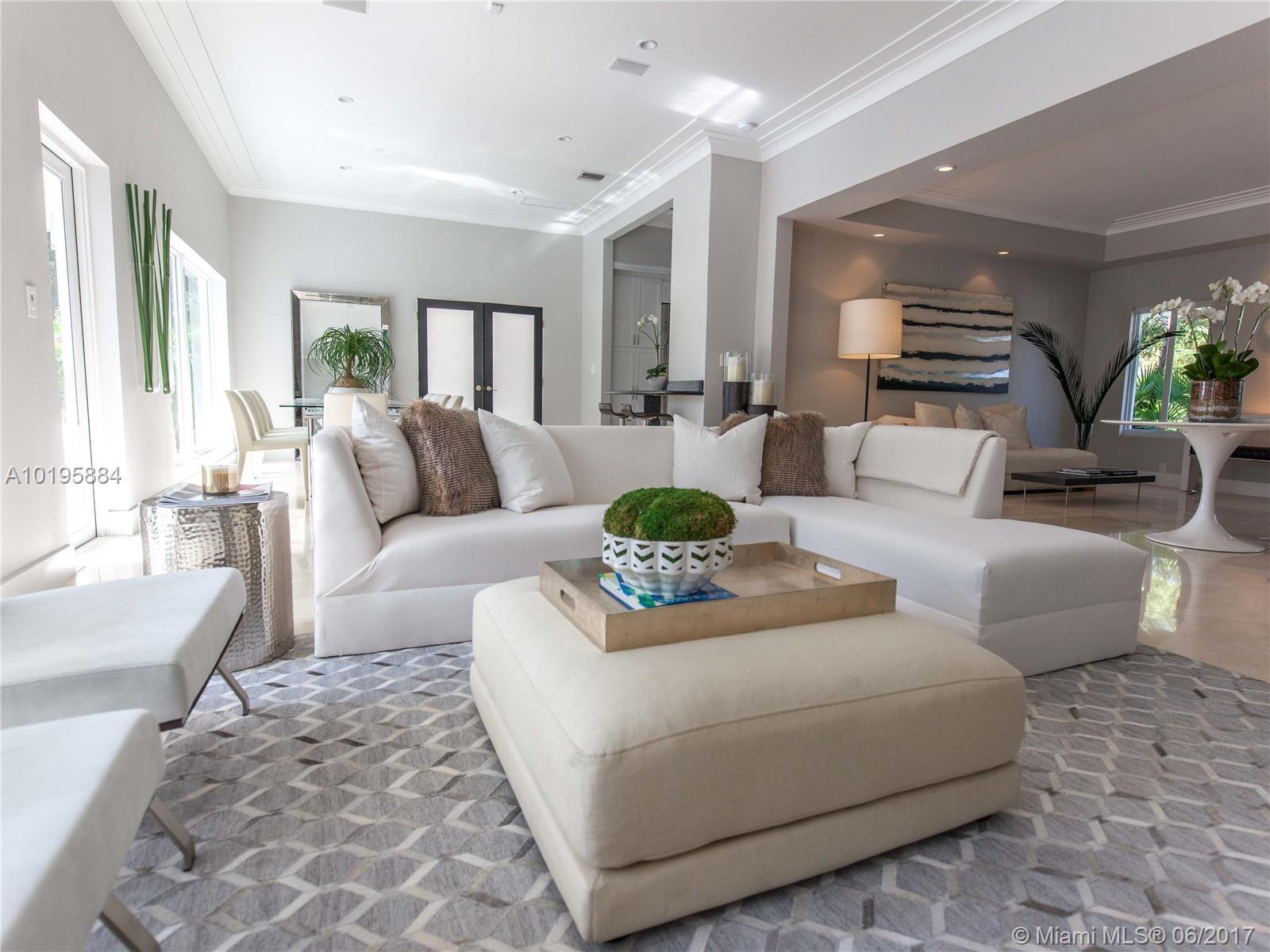 650 Lake Road Miami, FL 33137 - Photo 4 of 41