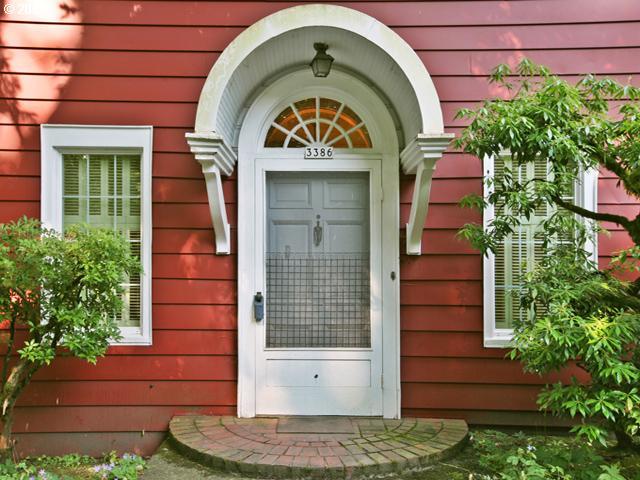 3386 Southwest Fairmount Boulevard Portland, OR 97239 - Photo 2 of 16 Gallery Image 2