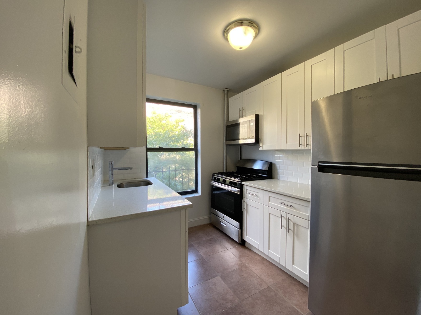 541 West 156th Street, Unit 12A Manhattan, NY 10032 - Photo 2 of 9