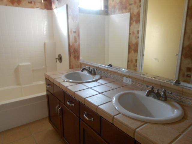 12706 Larkin Drive Bakersfield, CA 93312 - Photo 15 of 20