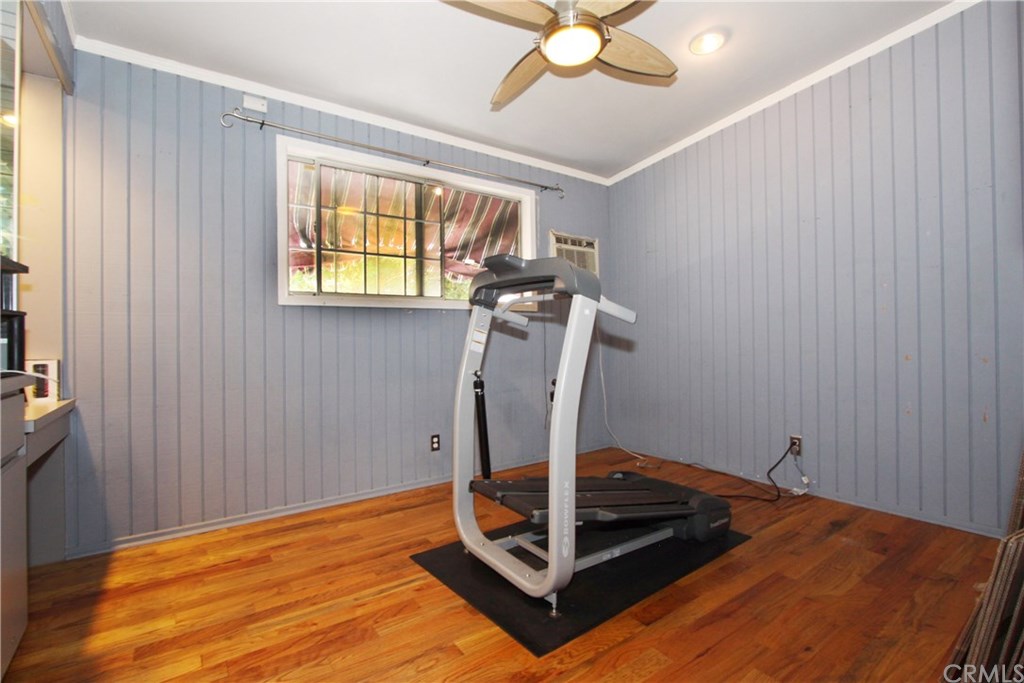 5337 Raphael Street Los Angeles, CA 90042 - Photo 20 of 29 First Unit ~ Bonus room