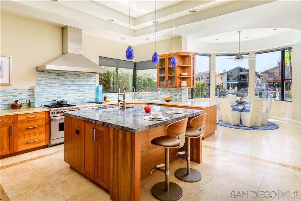 4 Buccaneer Way Coronado, CA 92118 - Photo 12 of 24