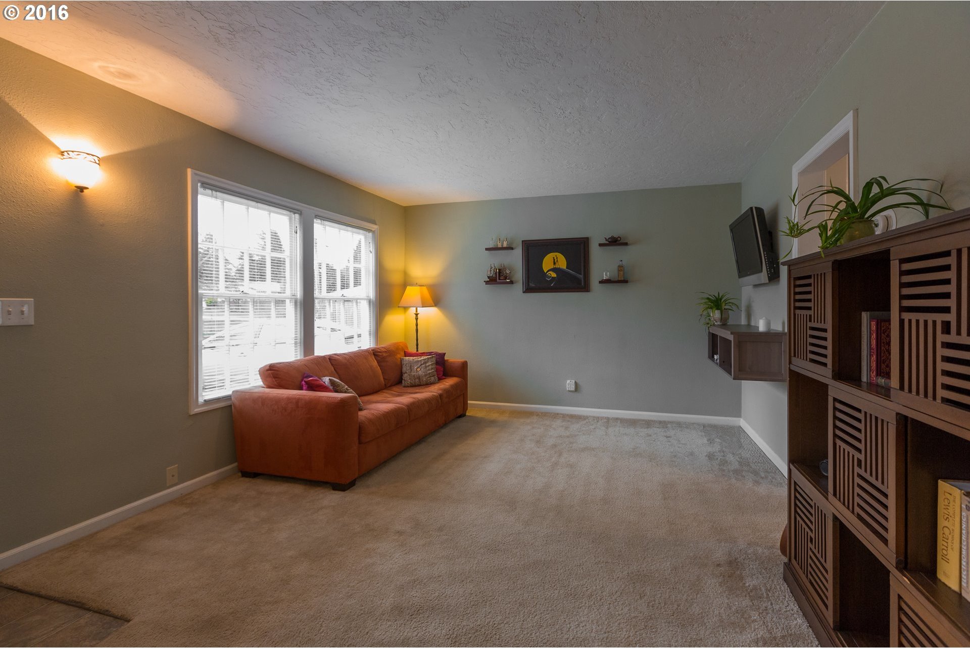 7017 Northeast Sumner Street Portland, OR 97218 - Photo 5 of 26