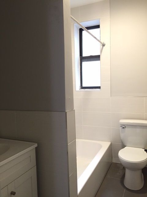 330 East 22nd Street, Unit 4D Brooklyn, NY 11226 - Photo 4 of 4
