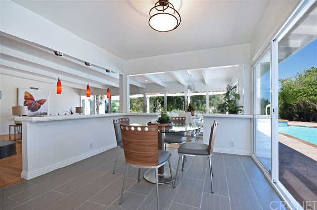 4406 Coronet Drive Encino, CA 91316 - Photo 11 of 44