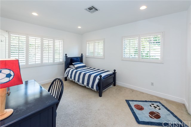 4450 La Barca Drive Tarzana, CA 91356 - Photo 21 of 28