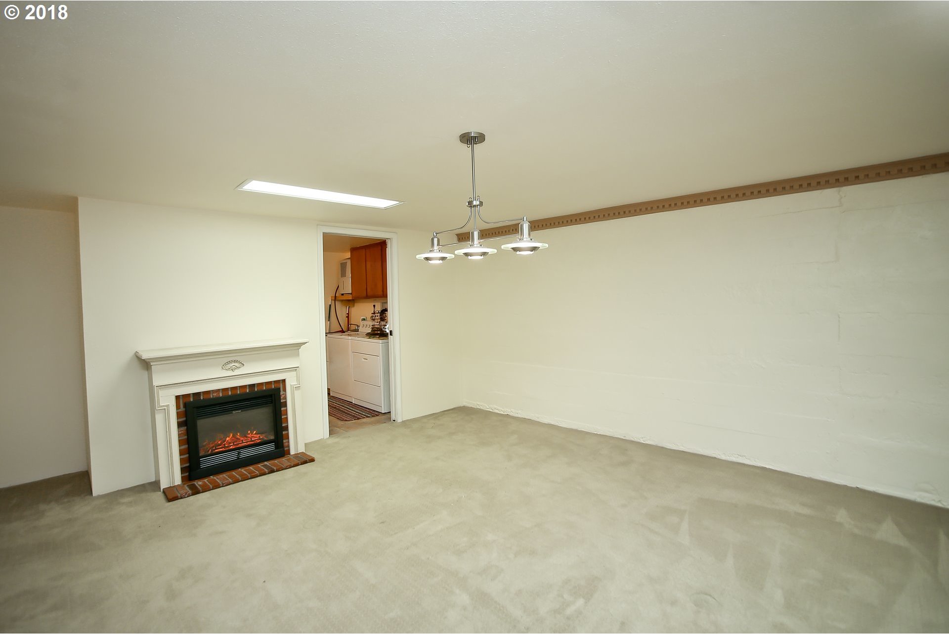 80886 Turkey Run Road Creswell, OR 97426 - Photo 3 of 32