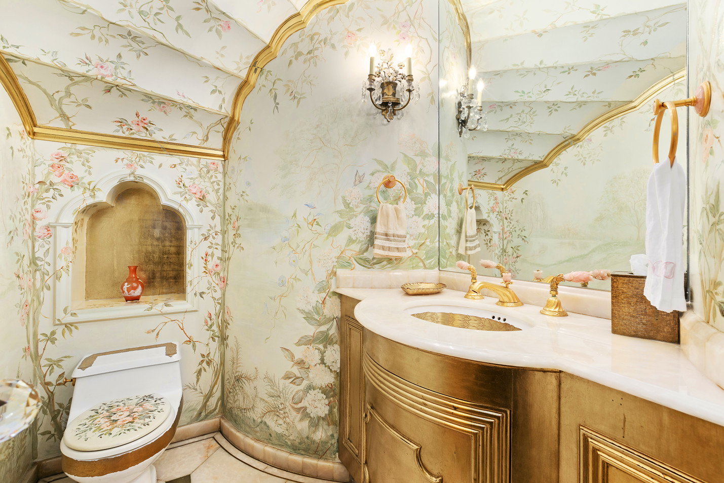 29 Beekman Place Manhattan, NY 10022 - Photo 18 of 21