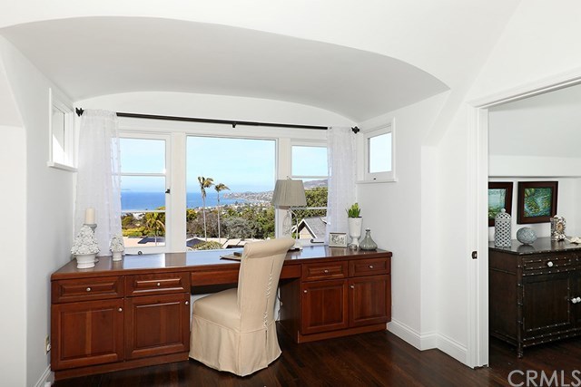 581 Diamond Street Laguna Beach, CA 92651 - Photo 10 of 51