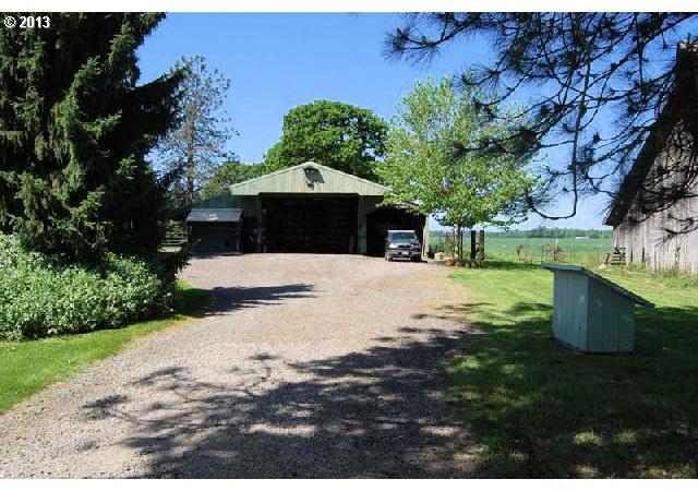 14701 Skelton Road Southeast Jefferson, OR 97352 - Photo 14 of 16 Gallery Image 14