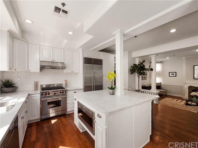 9001 Dayton Way, Unit E Beverly Hills, CA 90211 - Photo 5 of 27