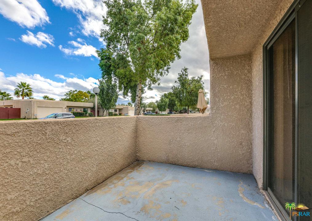 34381 Denise Way Rancho Mirage, CA 92270 - Photo 3 of 22