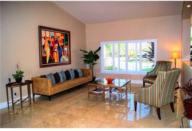 11020 Southwest 139th Road Miami, FL 33176 - Photo 7 of 31