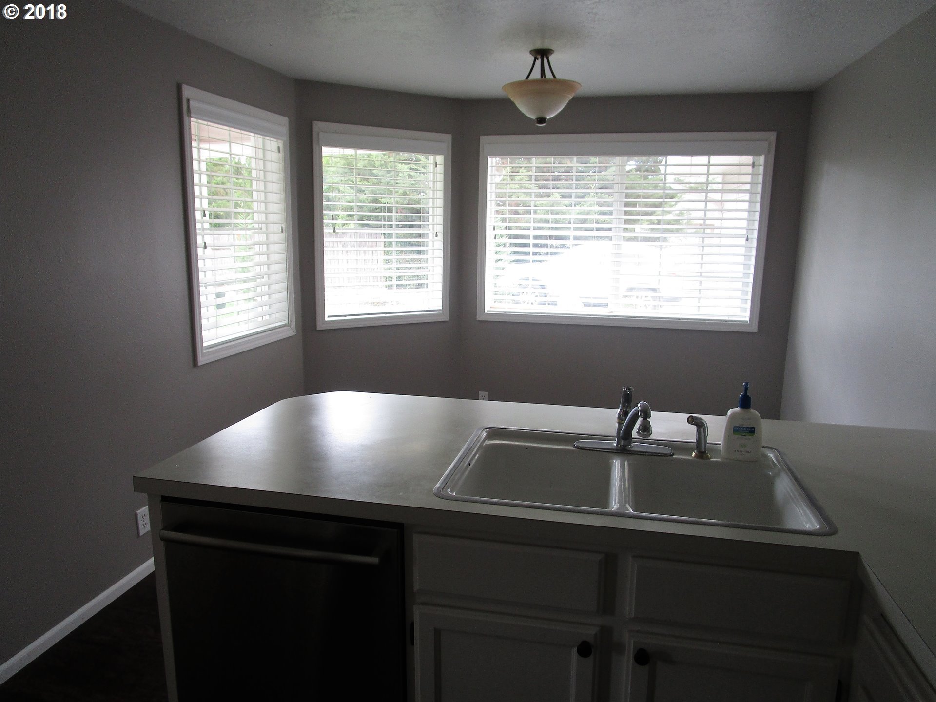 232 Ridgecrest Drive North Keizer, OR 97303 - Photo 5 of 18 Gallery Image 5