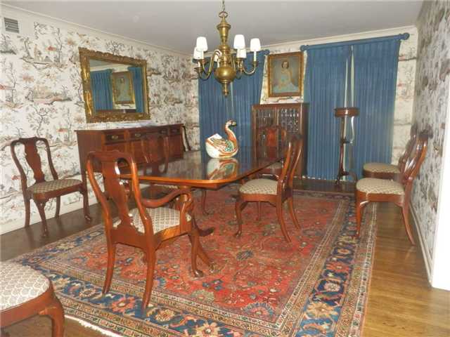 5345 Lexington Road Memphis, TN 38120 - Photo 12 of 23 And here is the original dining room. A china and glass closet is at left-- and to the right is the entry hall.