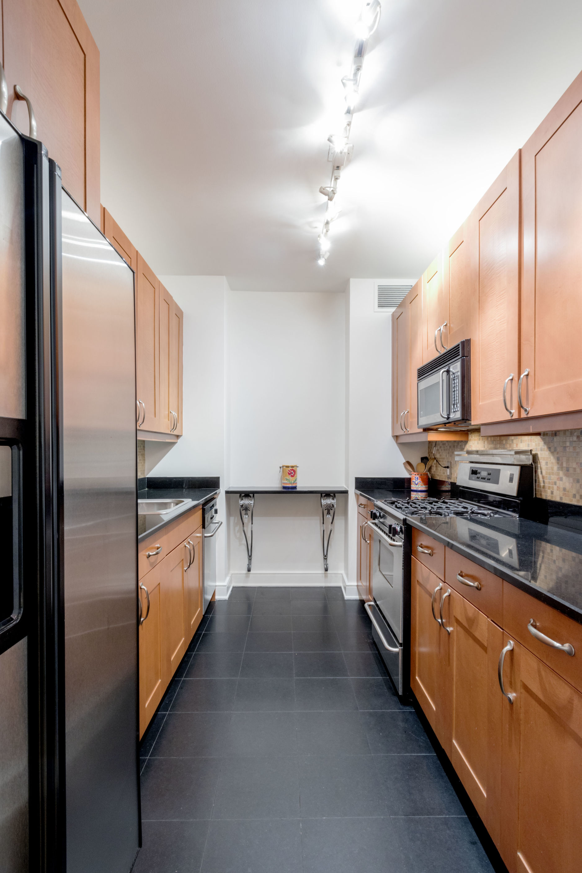 99 Jane Street, Unit 4L Manhattan, NY 10014 - Photo 6 of 11