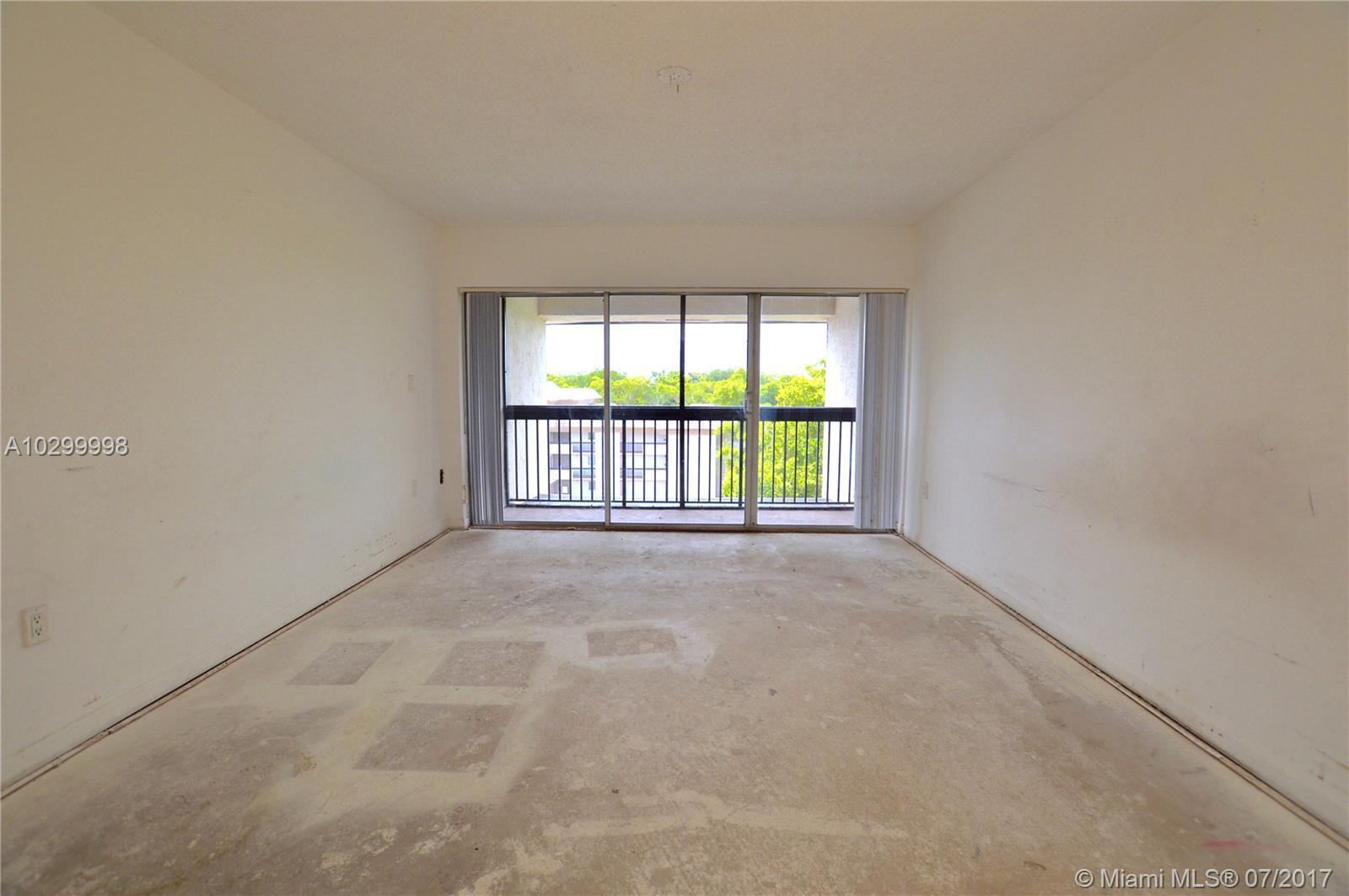 711 North Pine Island Road, Unit 409 Plantation, FL 33324 - Photo 19 of 32