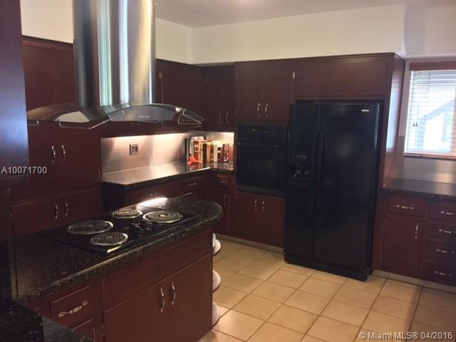 5895 Southwest 50th Street Miami, FL 33155 - Photo 6 of 11