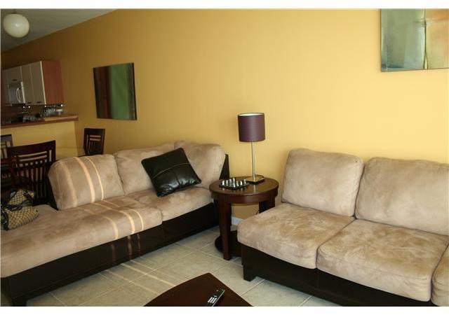 18100 North Bay Road, Unit 1105 Sunny Isles Beach, FL 33160 - Photo 6 of 18