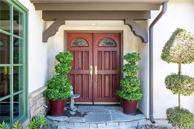 $2,700,000 | 519 San Bernardino Avenue, Newport Beach, CA 92663