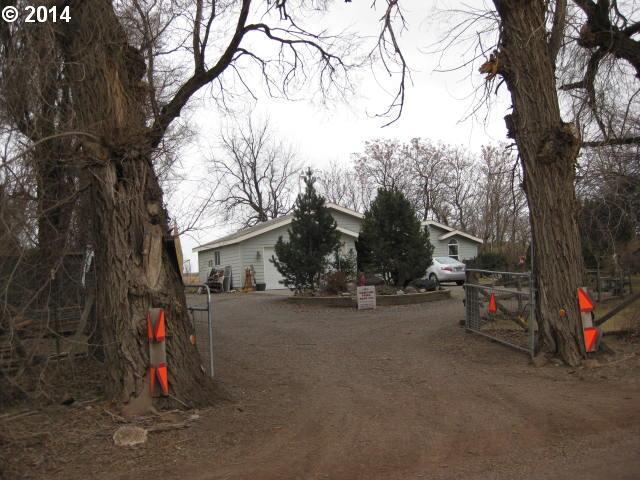 475 West Gettman Road Hermiston, OR 97838 - Photo 1 of 16