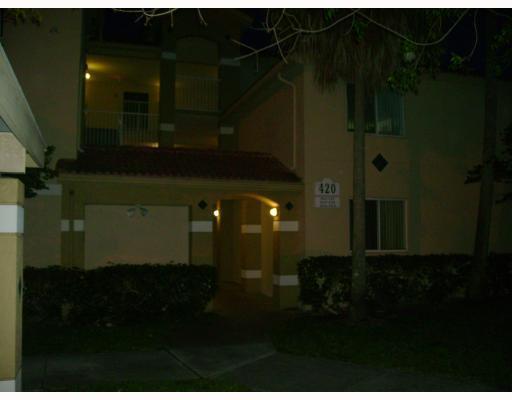 420 South Park Road, Unit 2108 Hollywood, FL 33021 - Photo 2 of 14