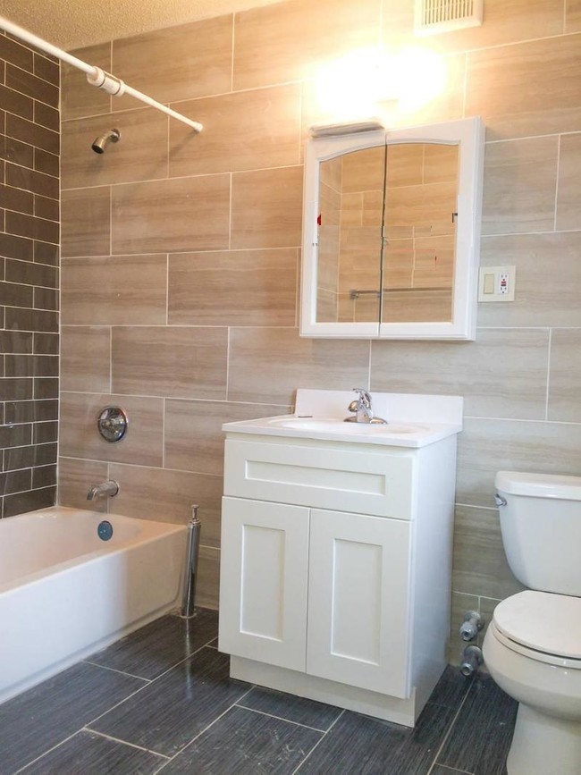 1123 Broadway, Unit 2B Brooklyn, NY 11221 - Photo 2 of 6