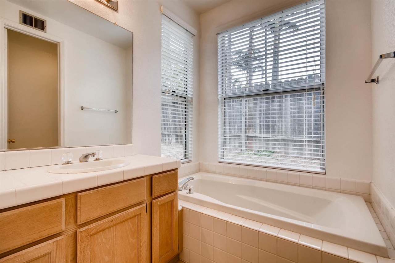 3670 La Mirada Drive San Marcos, CA 92078 - Photo 19 of 25