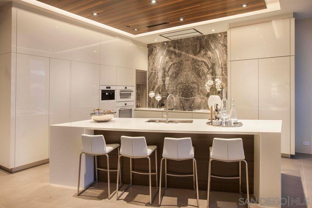 1020 Prospect Street, Unit PH1 La Jolla, CA 92037 - Photo 9 of 25