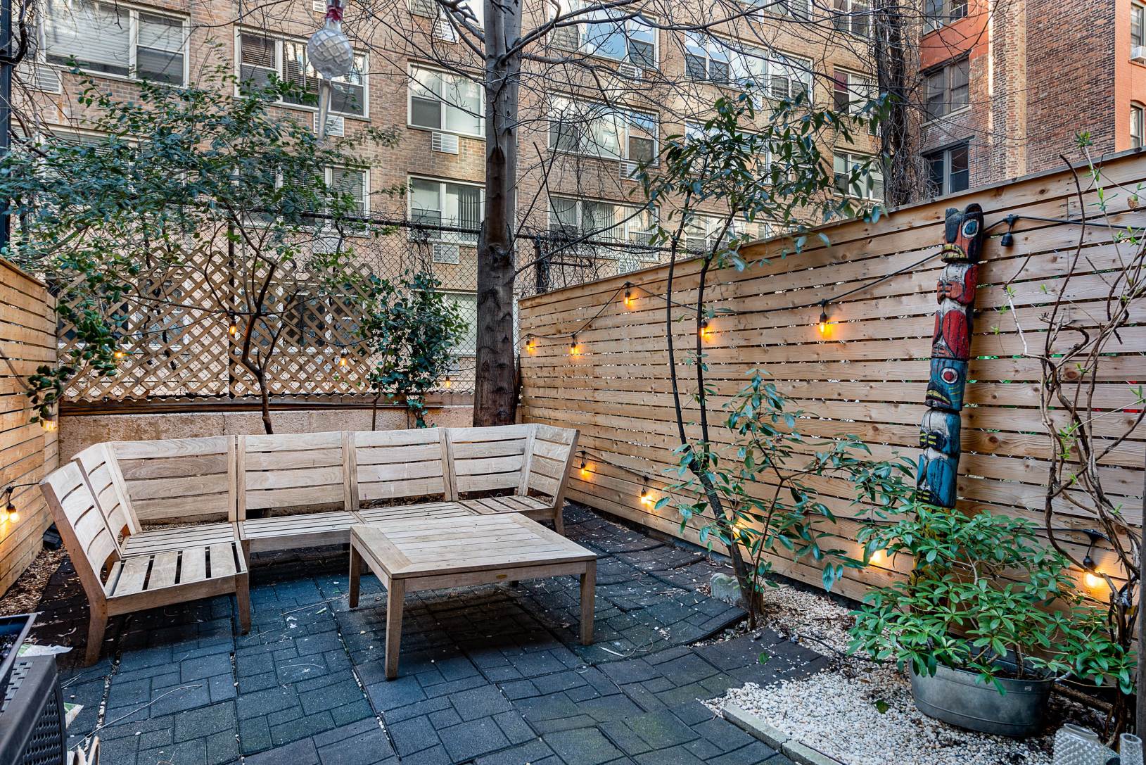 436 East 66th Street, Unit 1W Manhattan, NY 10065 - Photo 4 of 9