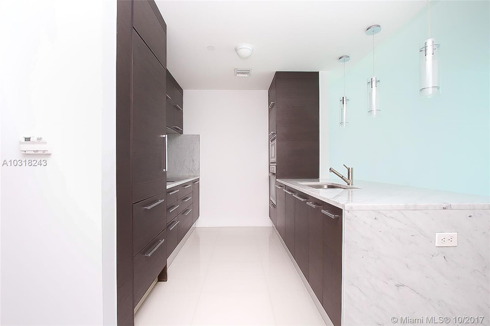 900 Biscayne Boulevard, Unit 4510 Miami, FL 33132 - Photo 6 of 15