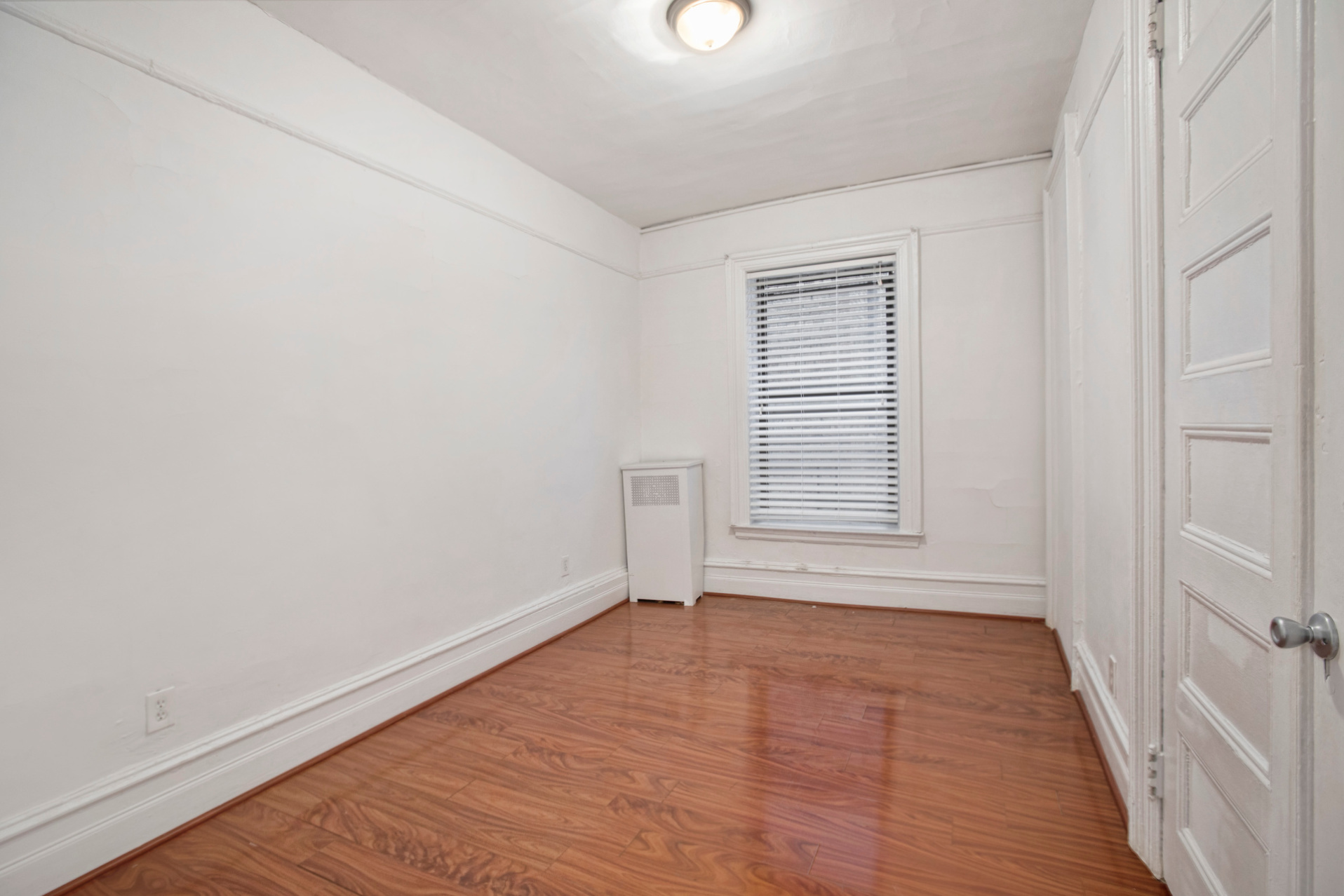 243 West 98th Street, Unit 4A Manhattan, NY 10025 - Photo 5 of 7