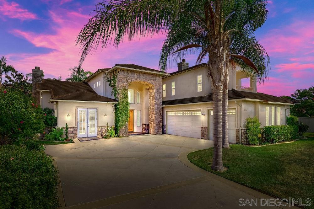 725 Bracero Road Encinitas, CA 92024 - Photo 2 of 7 725 Bracero Road
