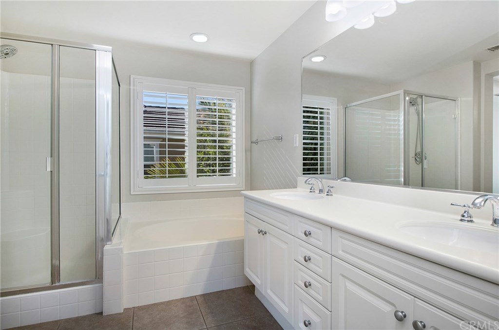 8 Fieldhouse Ladera Ranch, CA 92694 - Photo 15 of 22