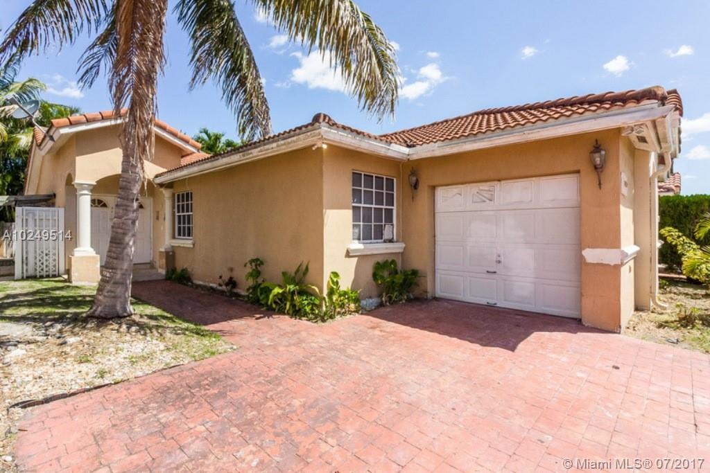 15437 Southwest 95th Lane Miami, FL 33196 - Photo 2 of 23