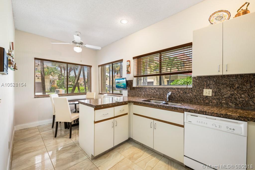 20481 Vía Marisa Boca Raton, FL 33498 - Photo 19 of 35 Gallery Image 19