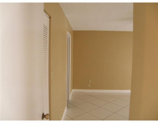 11632 Timbers Way, Unit 11632 Boca Raton, FL 33428 - Photo 12 of 16