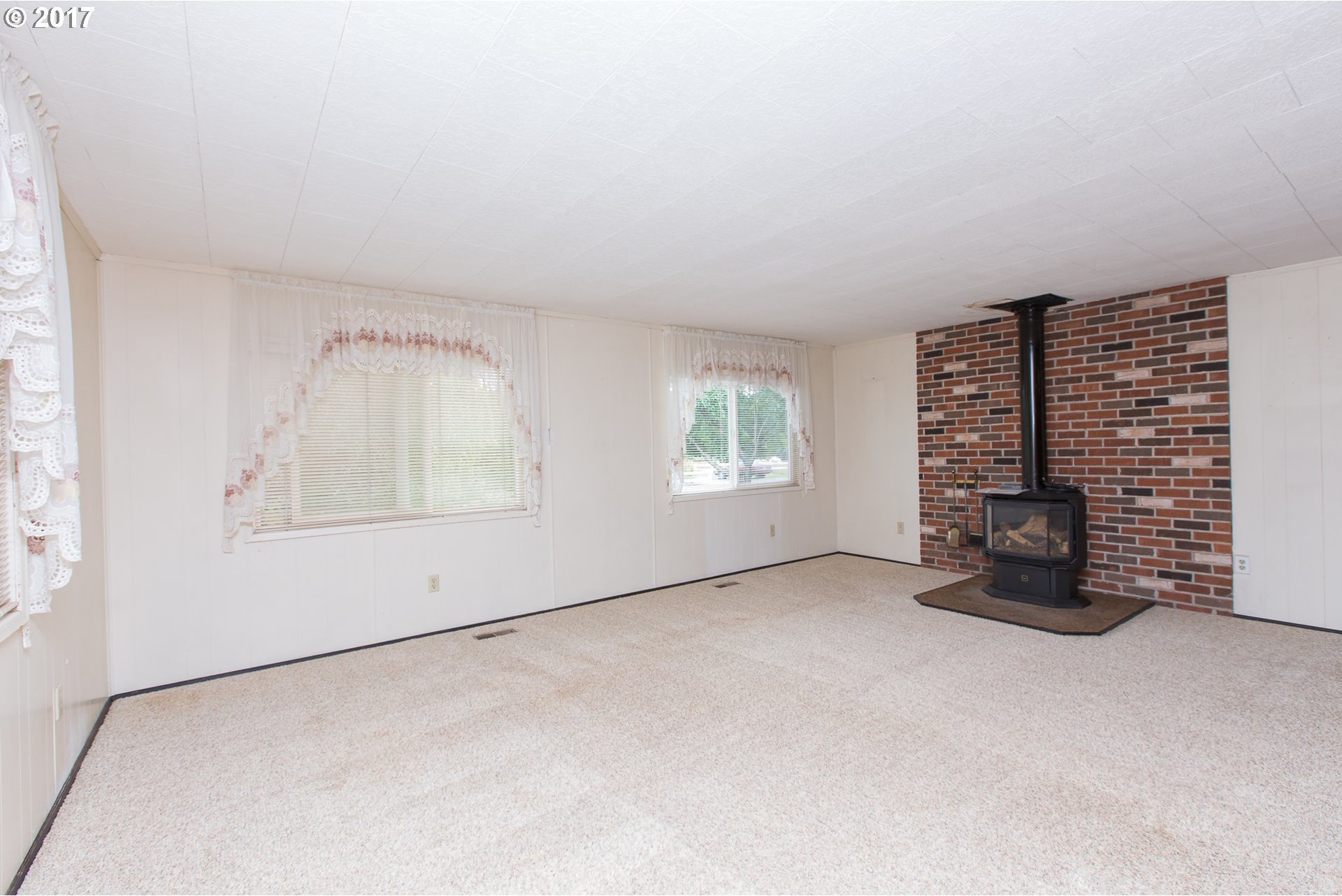 1940 Carter Road Hood River, OR 97031 - Photo 11 of 30