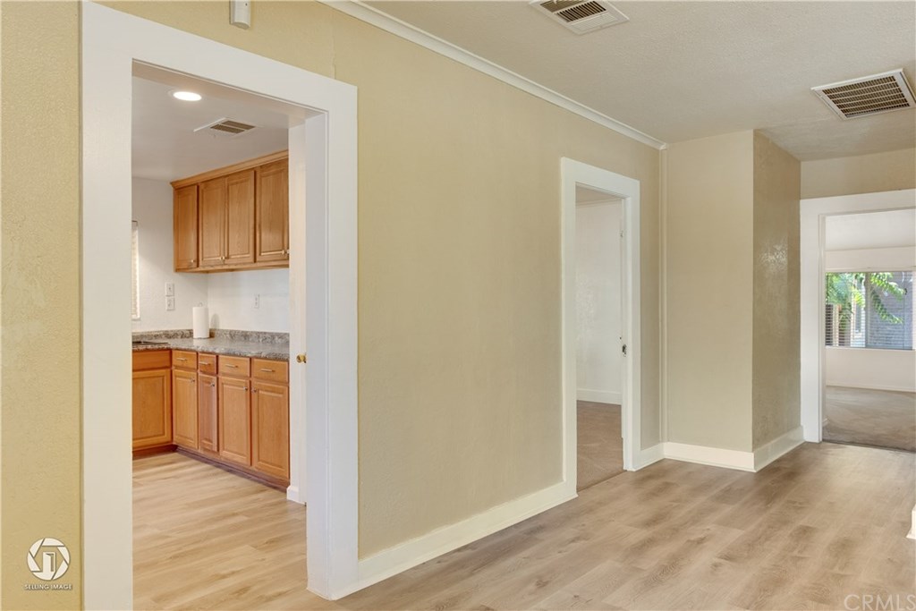 220 Tyler Street Taft, CA 93268 - Photo 11 of 36