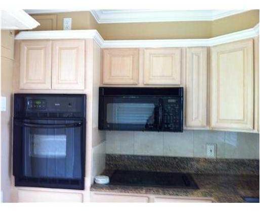 1917 Northeast 2nd Street, Unit 7 Deerfield Beach, FL 33441 - Photo 12 of 16