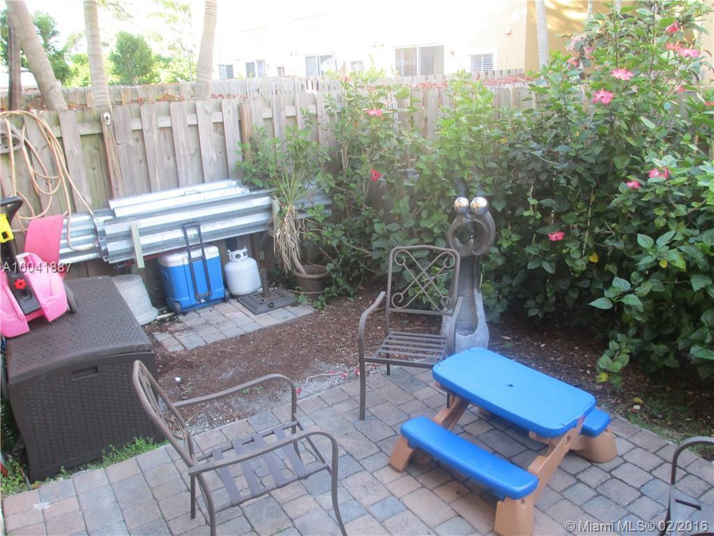 2159 Siena Terrace, Unit 401 Hollywood, FL 33021 - Photo 30 of 35