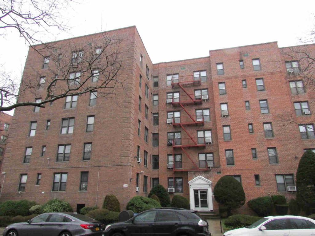 2675 E 7th St, Brooklyn, NY 11235 - Photo 1 of 1