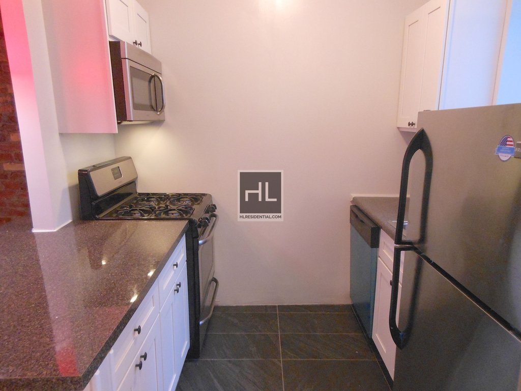 767 Prospect Place, Unit 4B Brooklyn, NY 11216 - Photo 3 of 6